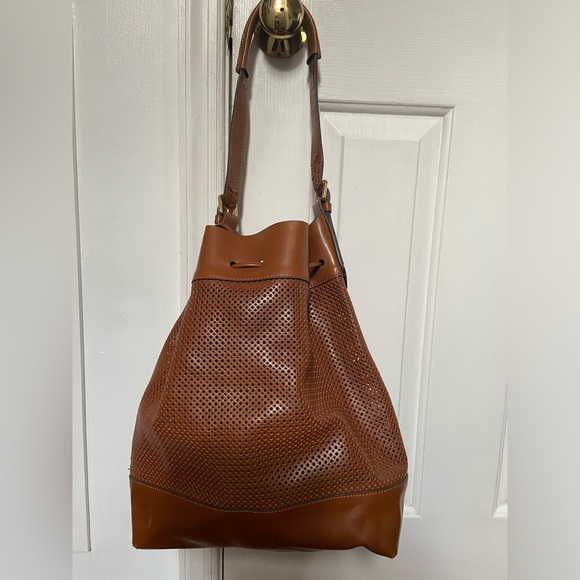 Project Bag Vince Camuto Brown Perforated, Draw-String Bucket Bag and Bag Charm - Picture 2 of 11
